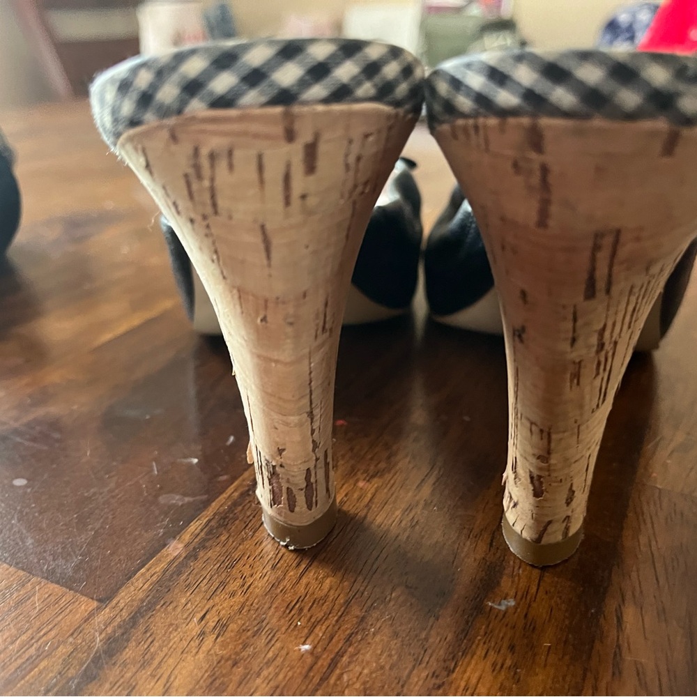 Sandal Bundle - Picture 2 of 10